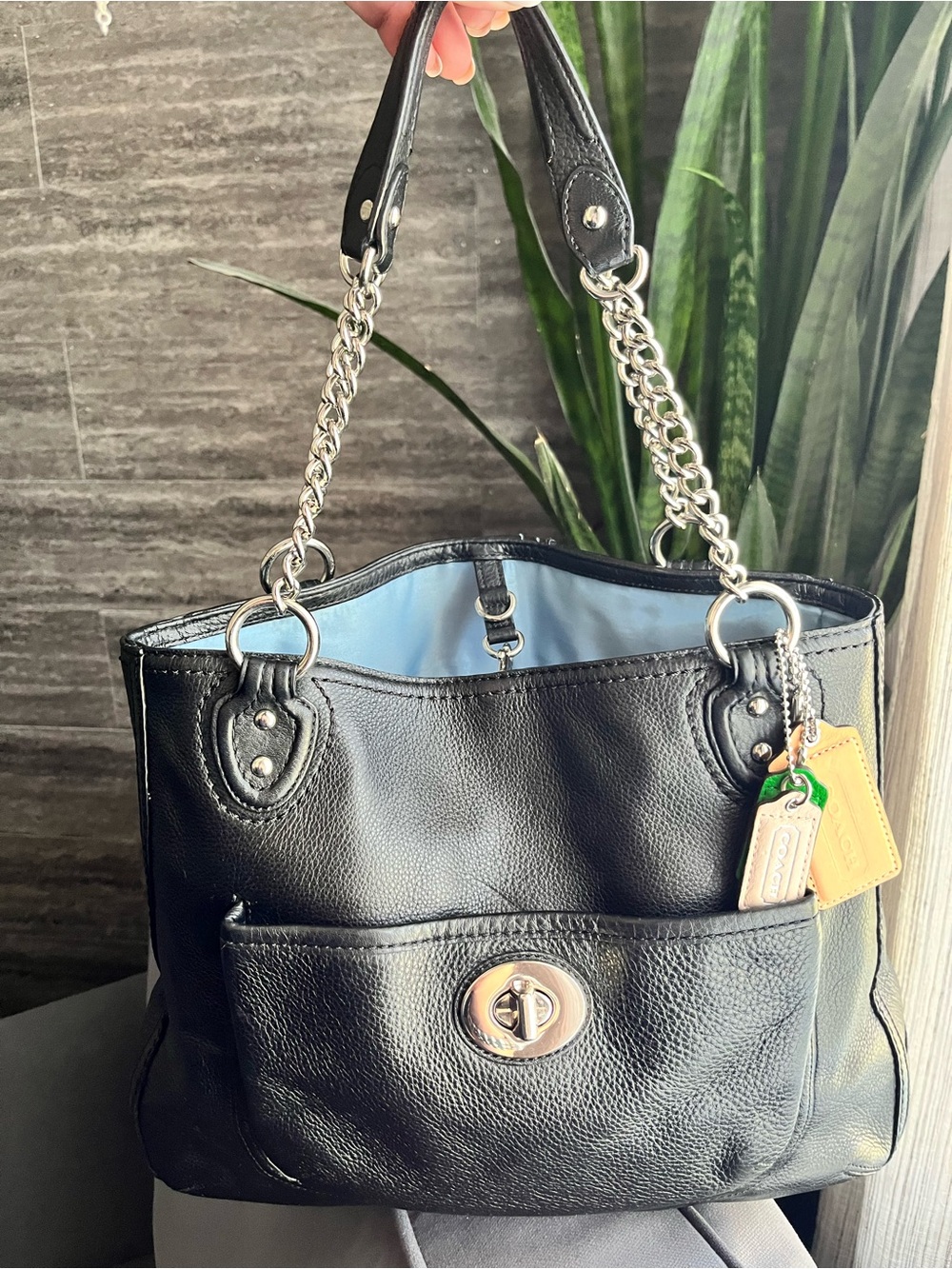 Coach Poppy Black Pebbled Leather Chain Tote Shoulder Bag Turn Lock Boutique 15”